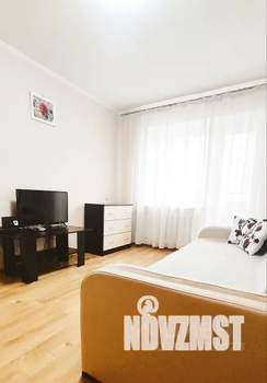 2-к квартира, посуточно, 43м2, 4/5 этаж