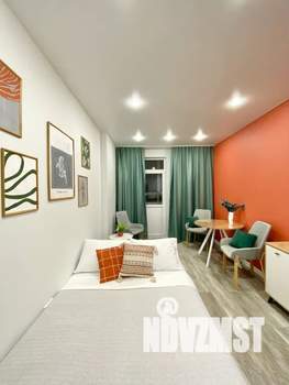 Студия квартира, посуточно, 45м2, 20/25 этаж