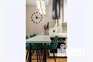 2-к квартира, посуточно, 54м2, 3/23 этаж