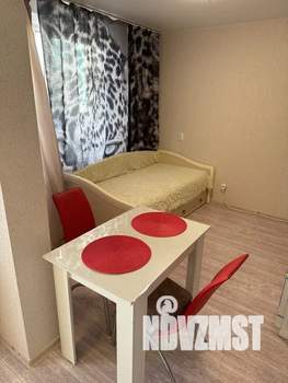 1-к квартира, посуточно, 37м2, 10/16 этаж