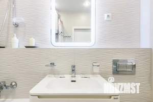 1-к квартира, посуточно, 42м2, 14/25 этаж