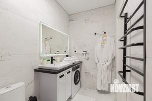 1-к квартира, посуточно, 35м2, 9/25 этаж