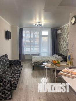 Студия квартира, посуточно, 35м2, 5/21 этаж