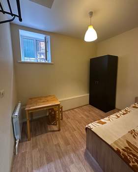 5-к квартира, на длительный срок, 60м2, 1/4 этаж