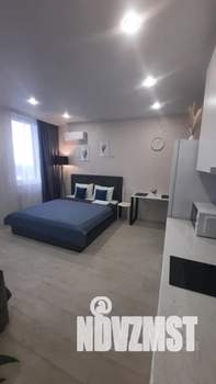 Студия квартира, посуточно, 35м2, 23/25 этаж