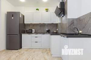 1-к квартира, посуточно, 35м2, 22/24 этаж