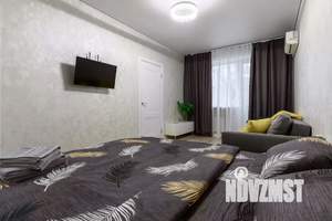 1-к квартира, посуточно, 35м2, 3/5 этаж