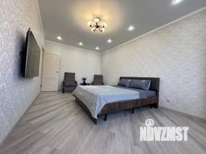 2-к квартира, посуточно, 60м2, 7/24 этаж