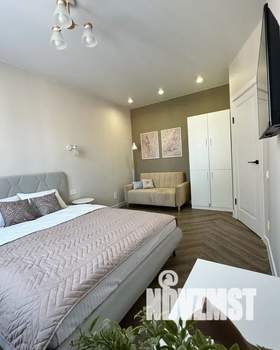 1-к квартира, посуточно, 30м2, 19/20 этаж