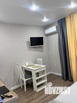 Студия квартира, посуточно, 30м2, 15/18 этаж