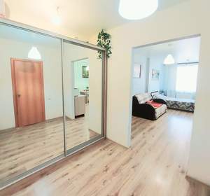 Студия квартира, на длительный срок, 42м2, 4/17 этаж