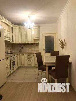 1-к квартира, посуточно, 47м2, 1/1 этаж