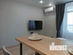 Студия квартира, посуточно, 28м2, 16/19 этаж