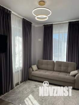 1-к квартира, посуточно, 47м2, 1/1 этаж