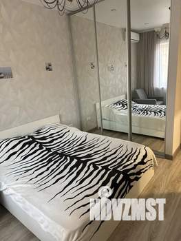 1-к квартира, посуточно, 33м2, 17/24 этаж