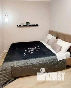 2-к квартира, посуточно, 45м2, 10/20 этаж