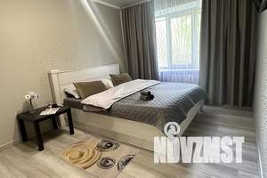 1-к квартира, посуточно, 38м2, 1/5 этаж