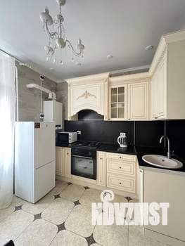 1-к квартира, посуточно, 40м2, 6/22 этаж