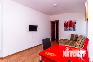 2-к квартира, посуточно, 35м2, 3/3 этаж