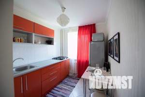 1-к квартира, посуточно, 42м2, 7/10 этаж
