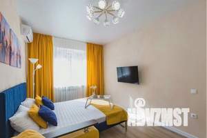 1-к квартира, посуточно, 39м2, 10/22 этаж