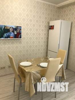 1-к квартира, посуточно, 40м2, 5/22 этаж