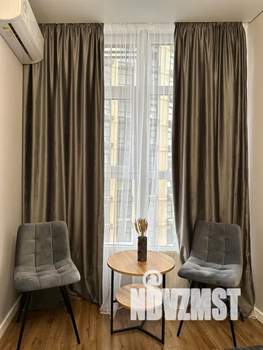 Студия квартира, посуточно, 28м2, 15/25 этаж