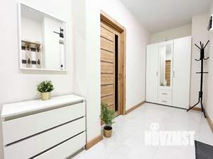 2-к квартира, посуточно, 49м2, 1/1 этаж