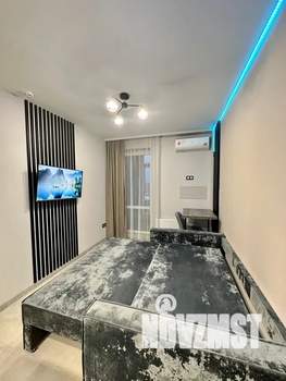 Студия квартира, посуточно, 27м2, 24/24 этаж