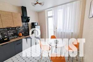 1-к квартира, посуточно, 35м2, 25/25 этаж