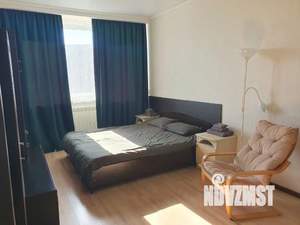 1-к квартира, посуточно, 44м2, 1/1 этаж