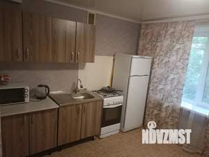 1-к квартира, посуточно, 35м2, 3/5 этаж