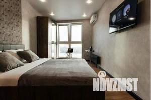 1-к квартира, посуточно, 35м2, 20/25 этаж