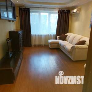 3-к квартира, посуточно, 64м2, 3/9 этаж