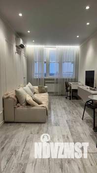 1-к квартира, посуточно, 43м2, 1/1 этаж