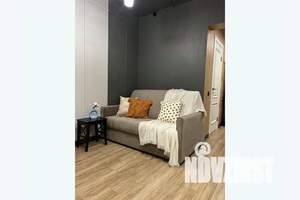 1-к квартира, посуточно, 39м2, 8/18 этаж