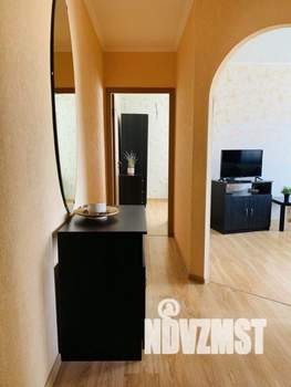 2-к квартира, посуточно, 48м2, 1/1 этаж