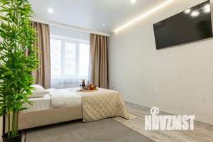 1-к квартира, посуточно, 40м2, 1/1 этаж