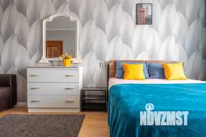 1-к квартира, посуточно, 40м2, 7/10 этаж