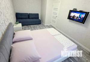 1-к квартира, посуточно, 35м2, 19/24 этаж