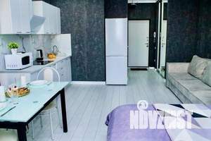 1-к квартира, посуточно, 39м2, 10/18 этаж