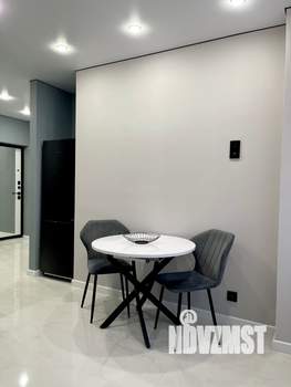 1-к квартира, посуточно, 42м2, 18/19 этаж