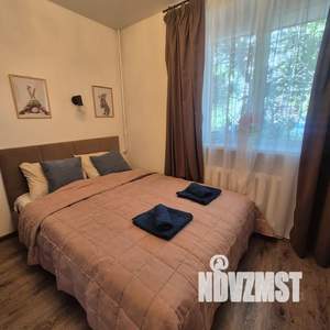 Студия квартира, посуточно, 20м2, 1/5 этаж