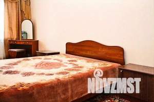 2-к квартира, посуточно, 44м2, 1/1 этаж