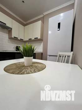 1-к квартира, посуточно, 30м2, 7/25 этаж