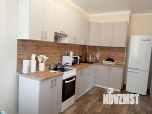 2-к квартира, посуточно, 56м2, 13/19 этаж