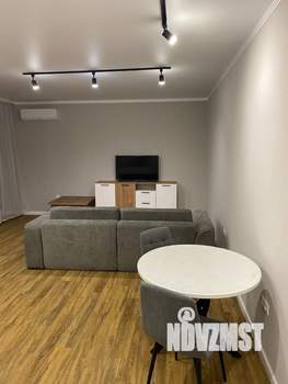 Студия квартира, на длительный срок, 42м2, 8/24 этаж