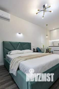 Студия квартира, посуточно, 30м2, 16/24 этаж