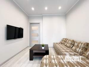 1-к квартира, посуточно, 41м2, 7/24 этаж