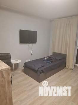 Студия квартира, посуточно, 36м2, 2/18 этаж